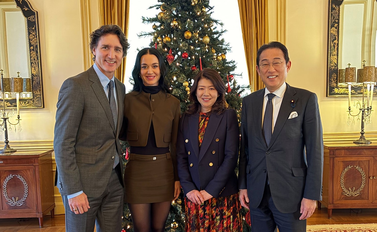 Justin Trudeau Confirms Relationship With Katy Perry. "Craziest Hard Launch In History," Says Internet