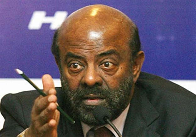 Shiv Nadar Steps Down As HCL Tech Chairman, His Daughter Roshni Nadar Malhotra To Succeed Him