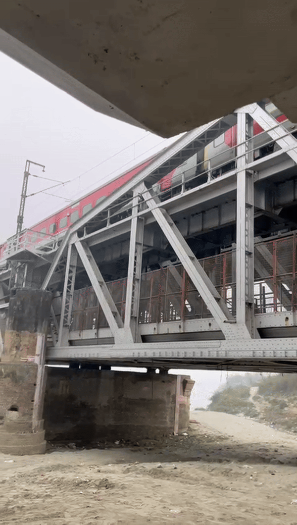 दिल्ली के लोहे की पुल की मजबूती तो देखिए, 80 साल के लिए बना,150 साल चला; अब होगा रिटायर