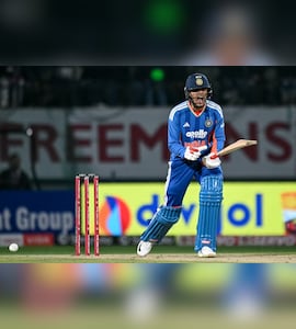 Injured Shubman Gill Travels With Team India To Ahmedabad For 5th T20I vs South Africa, Availability In Doubt