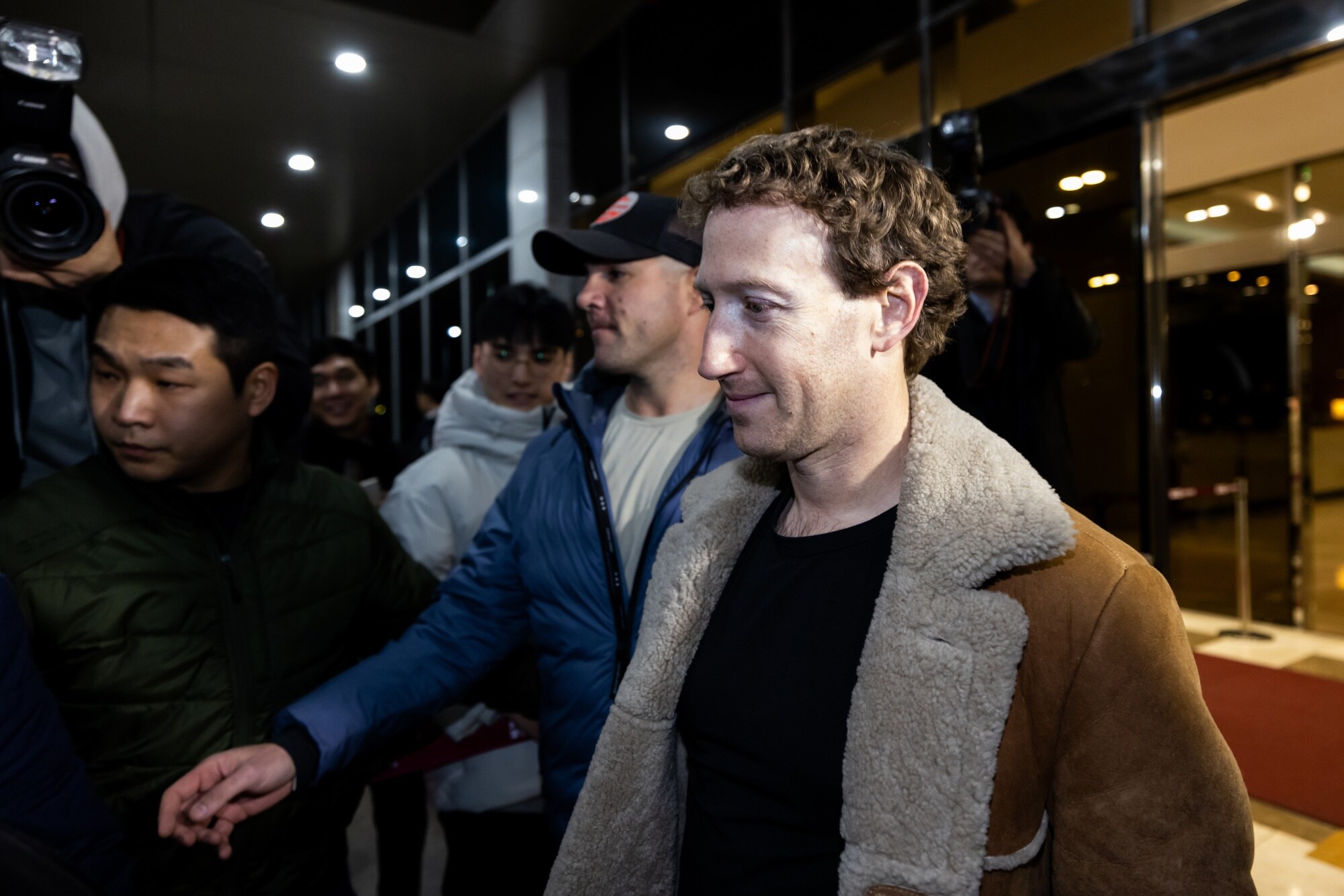 Mark Zuckerberg&rsquo;s Wealth Exceeds Elon Musk&rsquo;s For The First Time Since 2020