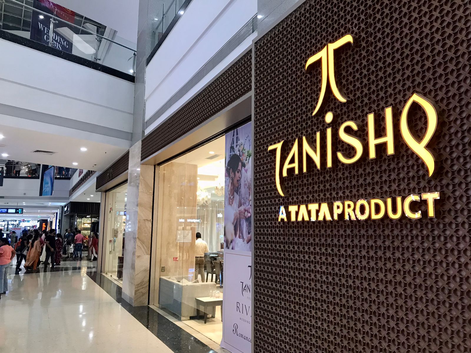 Titan Expects 20% Growth In Festive Season, To Open 20-30 Tanishq Stores In Global Markets