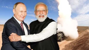 India, Russia Seal Major Defence Pact Ahead of Putin's Delhi Visit