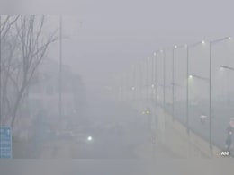 Smog Returns To Delhi As Air Quality Slips Back Into 'Very Poor' Zone