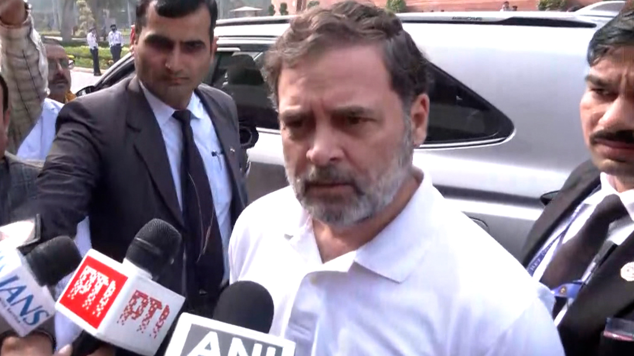 Ahead Of Putin's India Trip, Rahul Gandhi's "Insecurity" Jab At Centre