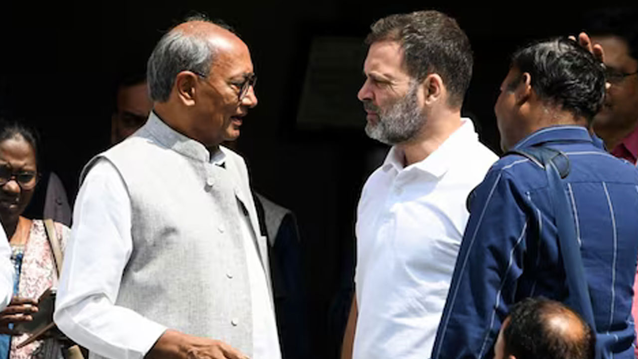 Congress Crisis Deepens: Digvijaya Singh's 'RSS Praise' Triggers Storm