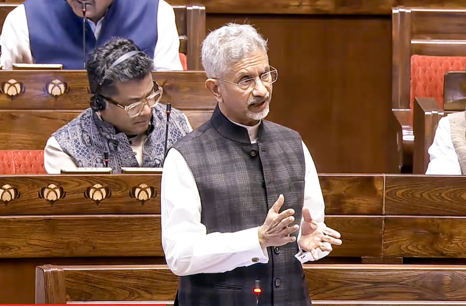 2009 से 2025: अमेरिका ने 16 साल में कितने भारतीय वापस भेजे, जयशंकर ने संसद में बताया