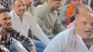 Ujjain Simhastha 2028 में अड़चन! 62 गांव के किसानों ने MPRDC ऑफिस पर दिया धरना, भूख हड़ताल की चेतावनी