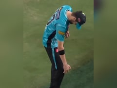 Big Blow For Pakistan Ahead Of T20 World Cup? Afridi Limps Off The Field In BBL