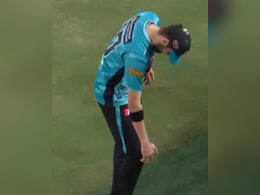 Big Blow For Pakistan Ahead Of T20 World Cup? Shaheen Afridi Limps Off The Field In BBL