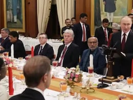 राष्ट्रपति भवन में डिनर के दौरान पुतिन के लिए बजा 'फिर भी दिल है हिंदुस्तानी', शाहरुख खान के गाने के साथ दी गई विदाई