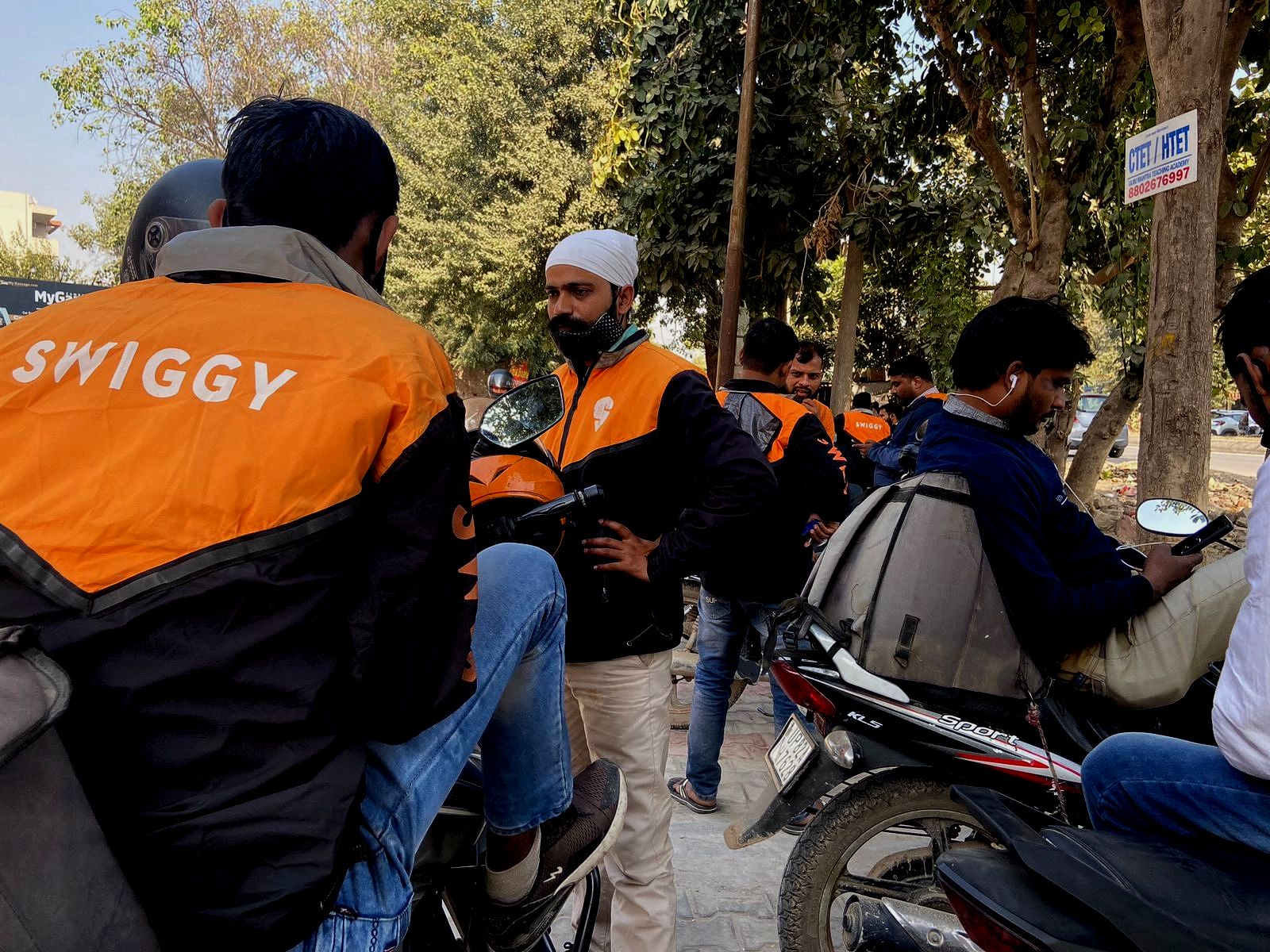 Swiggy To Invest $700 Million For On-Demand Delivery In 15 Minutes