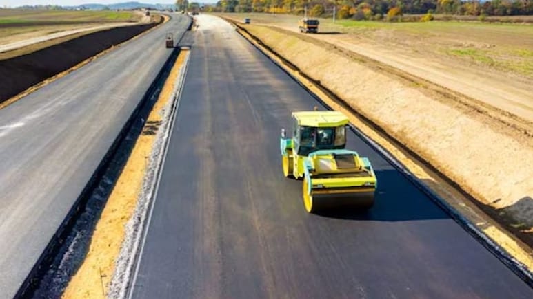Road Construction: 124 करोड़ रुपये की लागत से छत्तीसगढ़ में बिछेगा सड़कों व पुलों का जाल, बदल जाएगी प्रदेश की सूरत