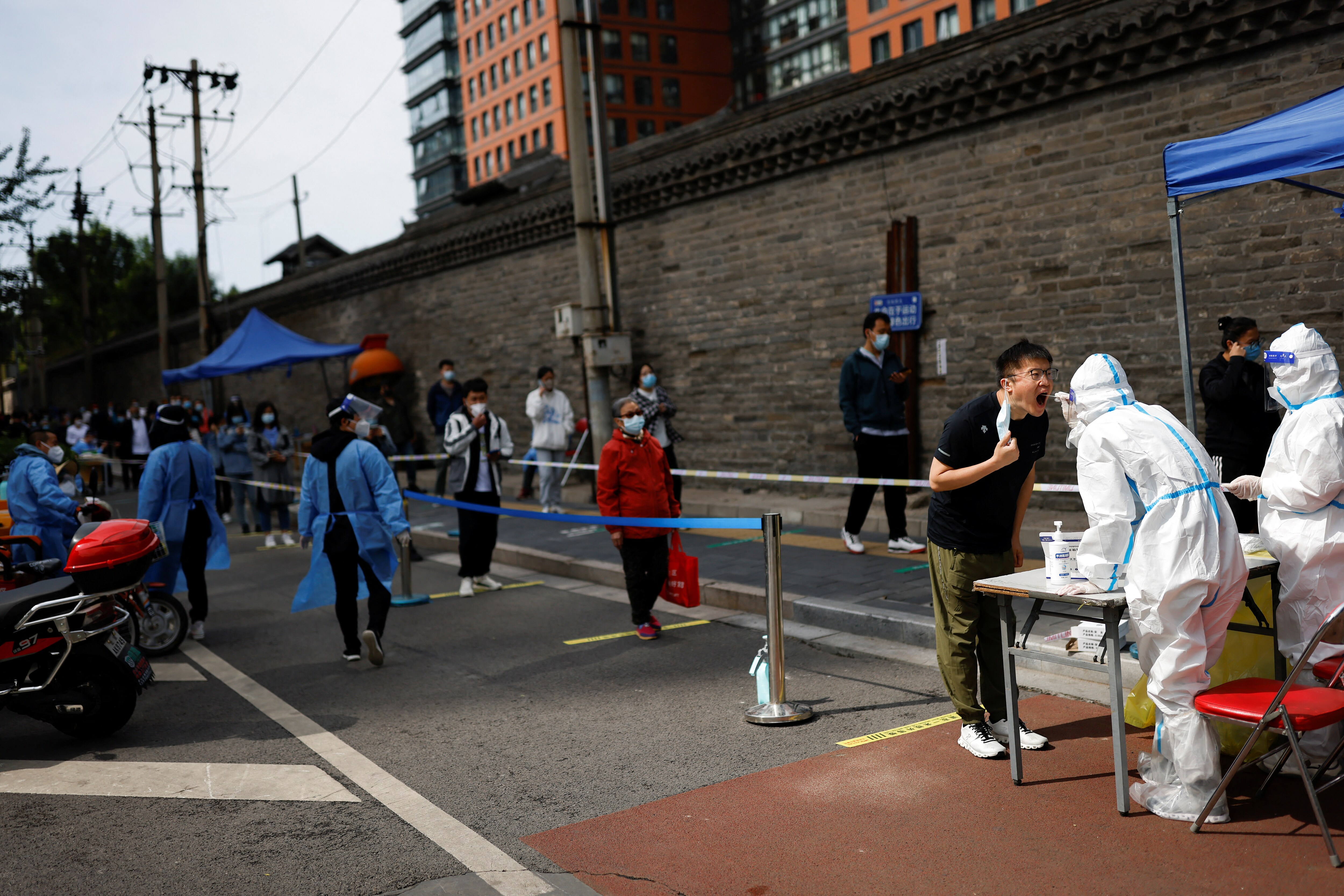 China Blasts WHO Chief&rsquo;s Covid Zero Criticism as &lsquo;Irresponsible&rsquo;