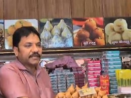 खोमचे जैसी जगह और कीमत करोड़ों में, ये है दुनिया की सबसे महंगी दुकान