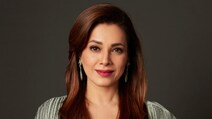 Neelam Kothari Blasts Etihad Airways After 9-Hour Flight Delay