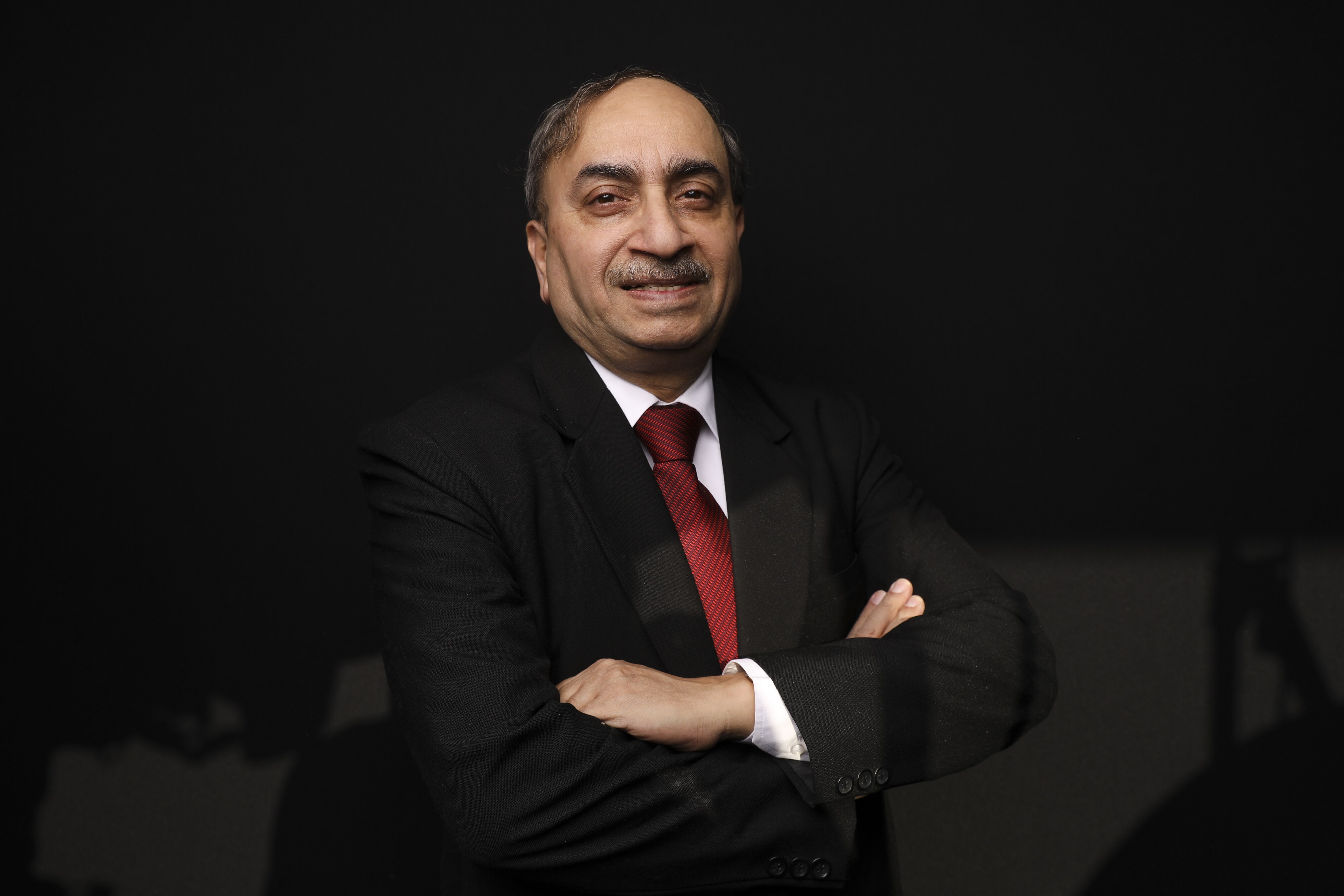 Dinesh Khara Takes Over As SBI Chairman