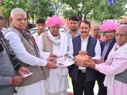 Rajasthan: चाचा IAS ने करवाई भतीजे की बिना दहेज शादी, रस्म में लिया महज 1 रुपया