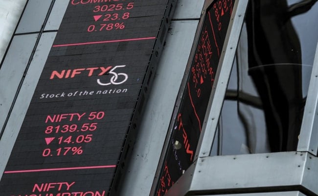 Sensex Crashes Over 400 Points From Day's High Ahead Of July Derivatives Expiry