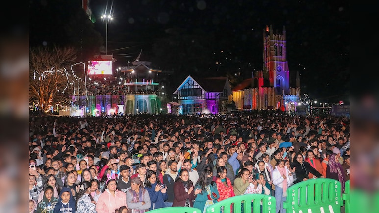 New Year Party: दिल्ली, गोवा, कश्मीर, मनाली... नए साल के जश्न पर कहां कैसी तैयारी? जानें हर अपडेट