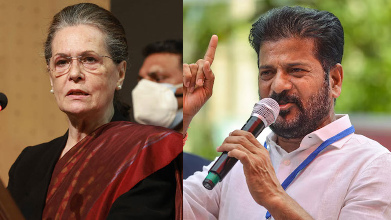 Revanth Reddy Credits Sonia Gandhi For 'Christmas', BJP Calls It 'Blind Sycophancy'