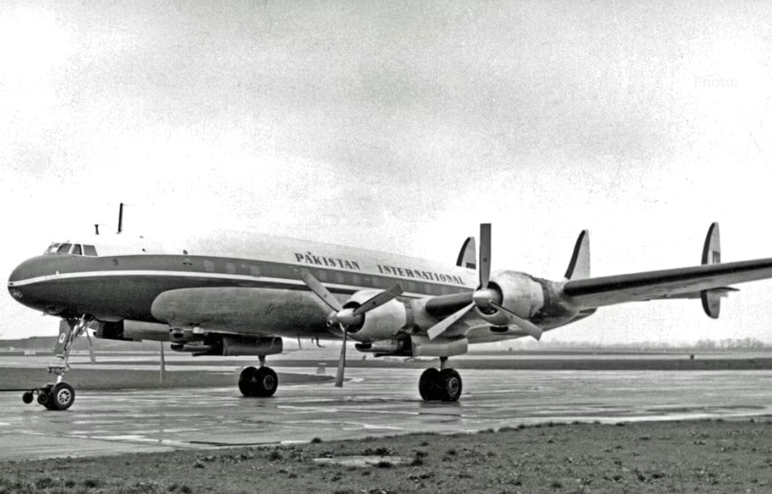 On October 1, 1953, the Pakistani government took complete control of Orient Airways On October 1, 1953, the Pakistani government took complete control of Orient Airways