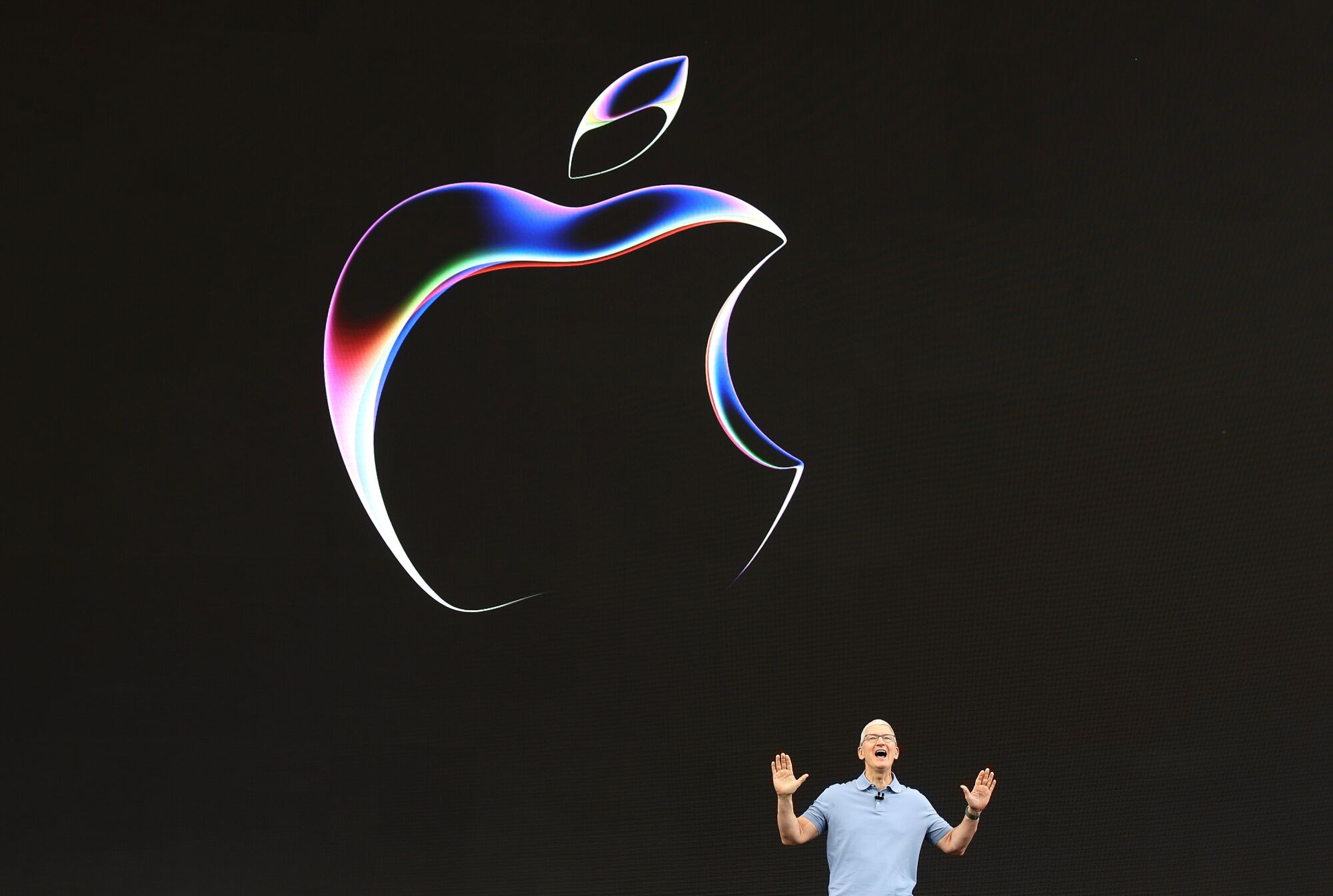 Apple Is Our Hope For Making AI More Private