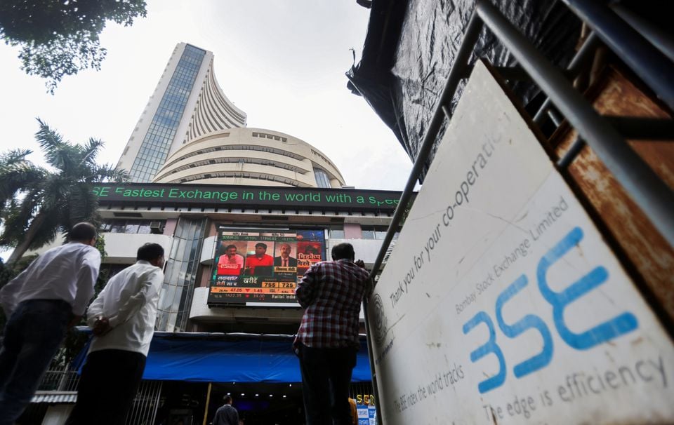 Stock Market Today: Sensex, Nifty End With Marginal Losses Amid Volatility; FPIs Remain Net Sellers