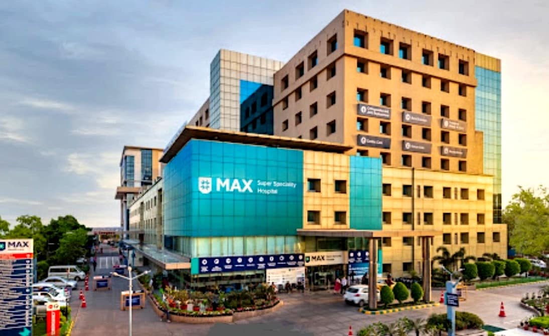 Max Healthcare Fails To Get Interim Relief Against Touch Healthcare