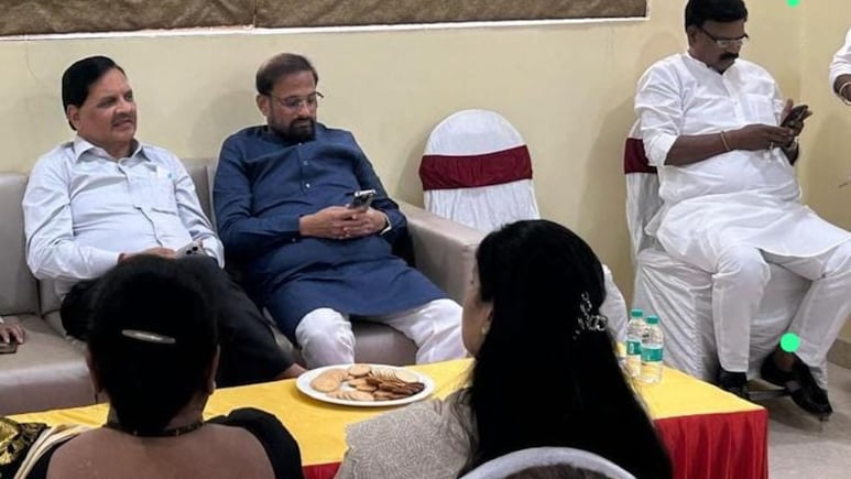 Navi Mumbai: अजित पवारांना मोठा धक्का; CIDCO माजी संचालकांनी घेतला मोठा निर्णय? एका फोटोमुळे राजकारण तापणार