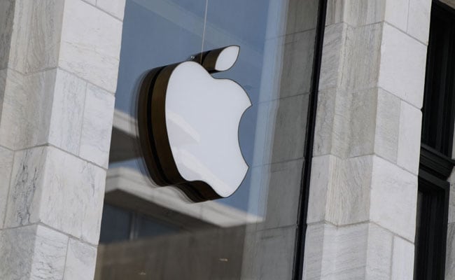 Russia To Fine Apple For Violating Antitrust Laws
