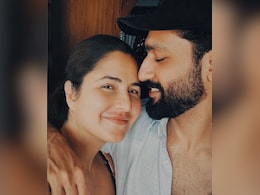 बेबी बॉय के बाद चौथी एनिवर्सरी पर पहली बार साथ दिखे विक्की कौशल और कैटरीना कैफ, शेयर की स्पेशल फोटो