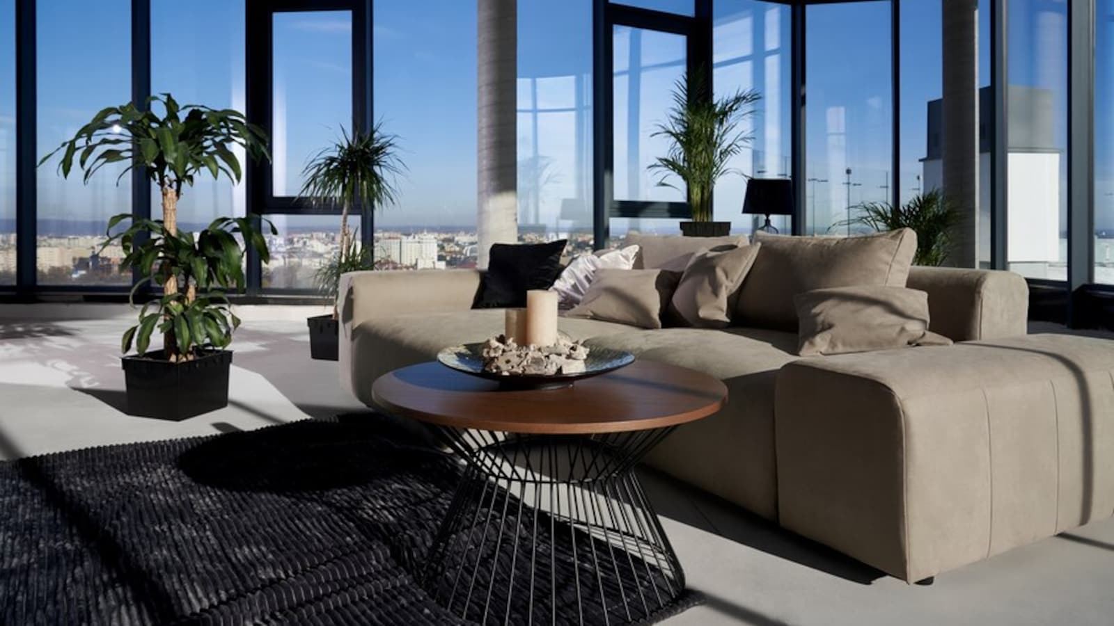 Chelsea FC Owner Eghbali Buys GBP 56 Million London Penthouse