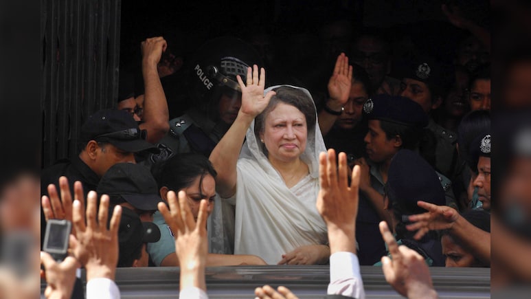 बांग्लादेश की पहली महिला पीएम, सत्ता और संघर्ष, खालिदा जिया के राजनीतिक सफर की कहानी