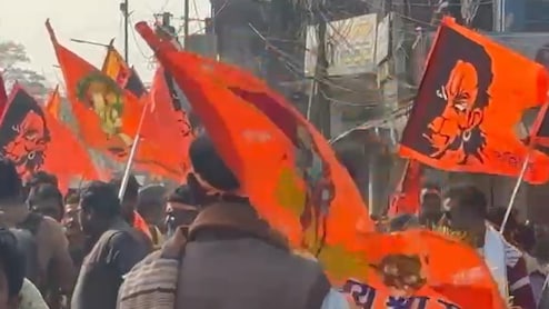 Breaking News: बांग्&zwj;लादेश में हिंदू अल्&zwj;पसंख्&zwj;यकों पर अत्&zwj;याचार का विरोध, भारत में जगह-जगह विरोध प्रदर्शन