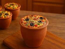 Pizza In A Kulhad? This Street Food Is Everywhere. Here's How To Make It