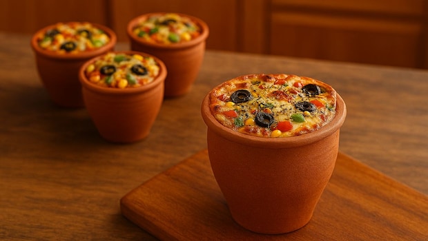 Pizza In A Kulhad? This Street Food Is Everywhere. Here's How To Make It