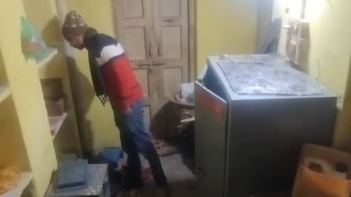 राजगढ़ की सराफा दुकानों में डाका, बदमाशों ने गुलेल से आंखें फोड़ी; सदमे में एक व्यापारी के पिता की भी मौत