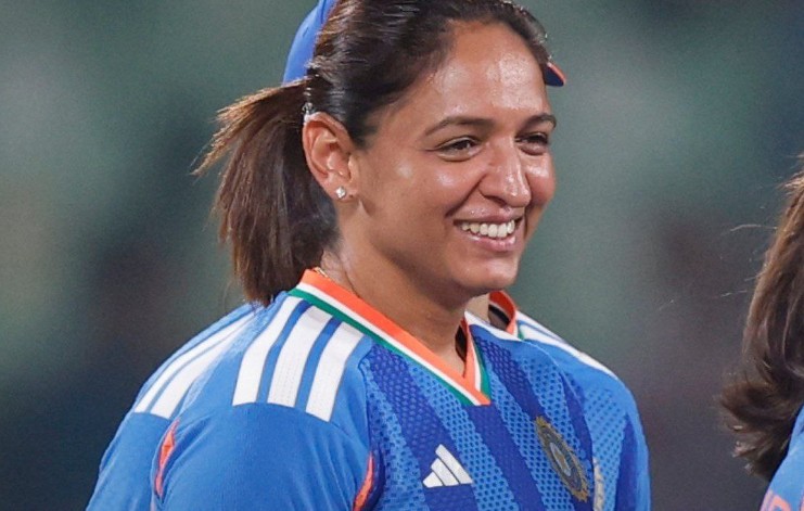 World Record: हरमनप्रीत कौर का इंटरनेशनल धमाका, पूरी दुनिया में यह कारनामा करने वाली बन गईं पहली कप्तान