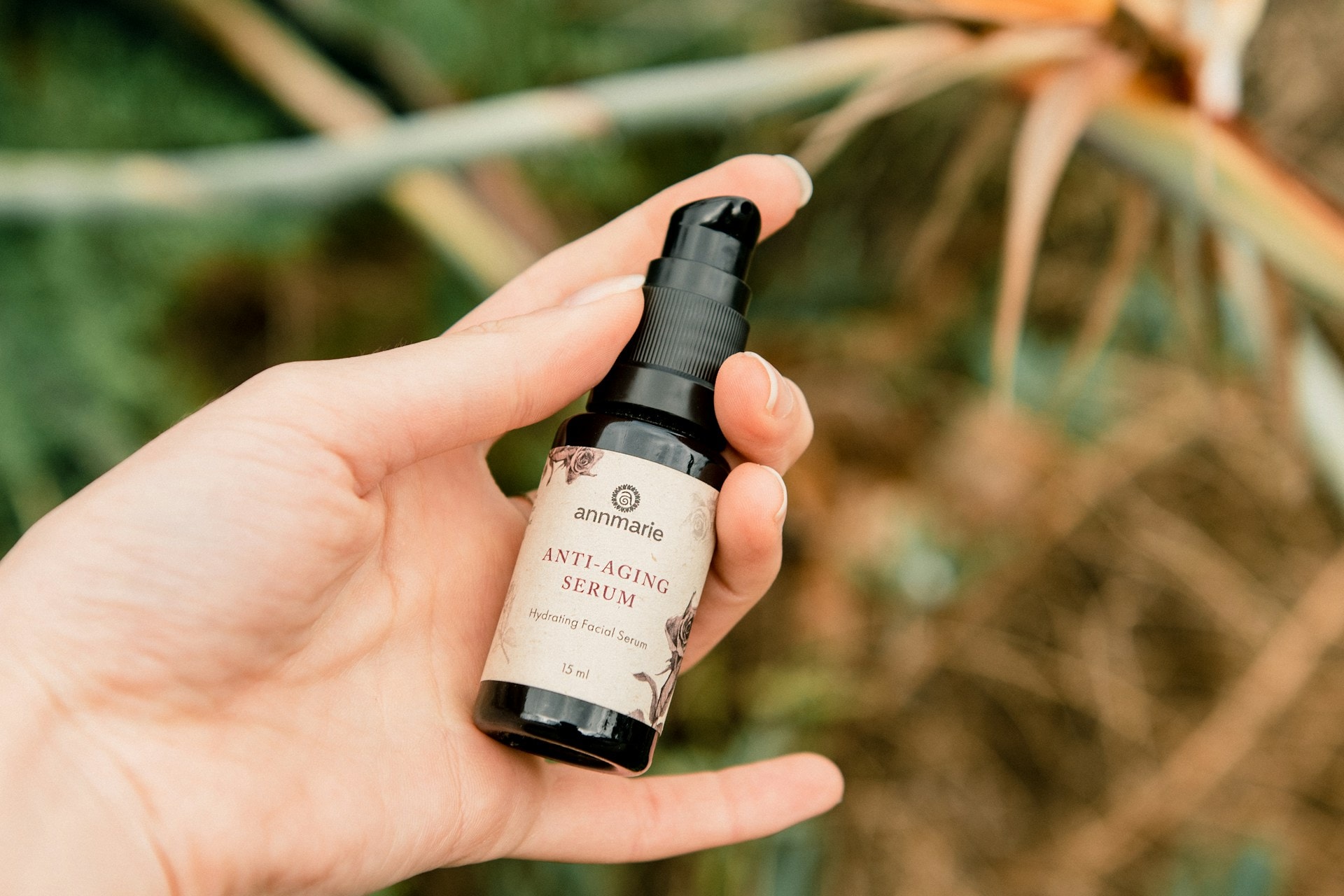 Use these helpful tips to layer your skincare products without causing breakouts Use these helpful tips to layer your skincare products without causing breakouts