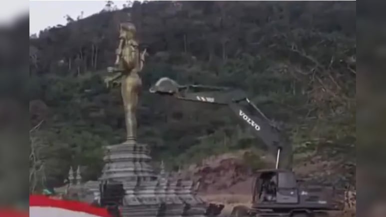 शर्मनाक!  थाईलैंड-कंबोडिया बॉर्डर पर विष्णु प्रतिमा पर चला बुलडोजर तो भारत ने जताया ऐतराज