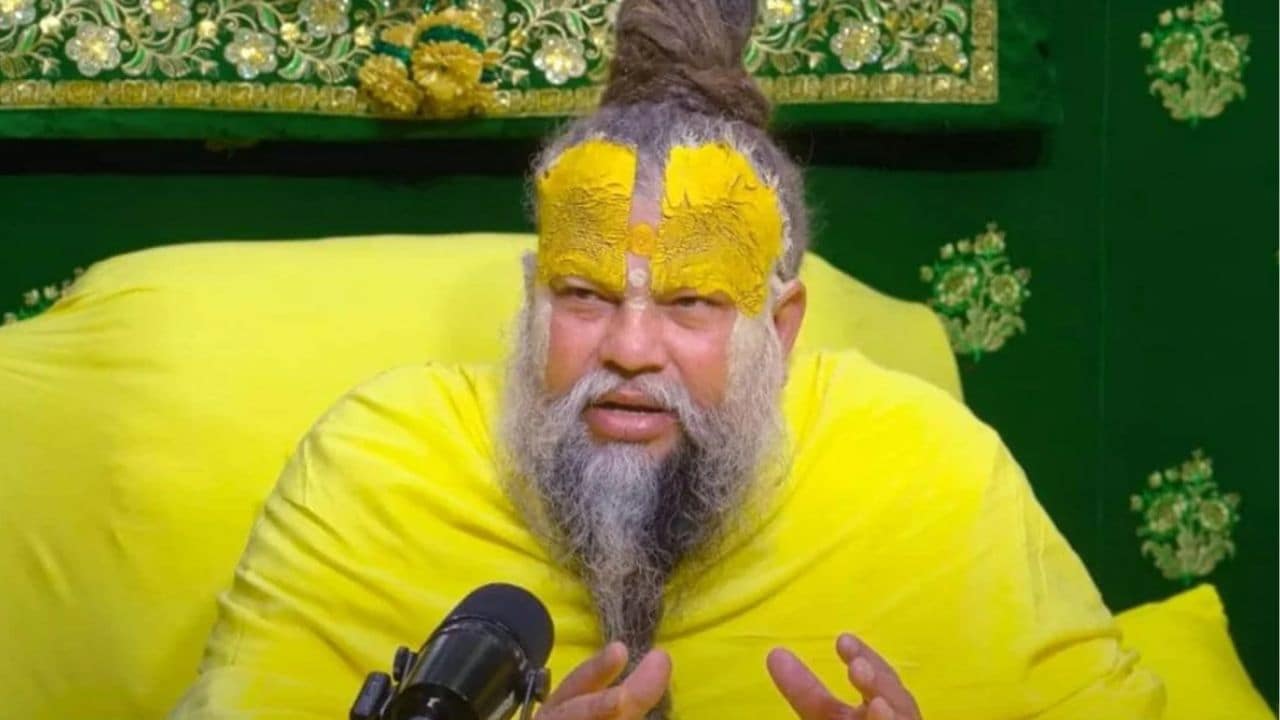 महीने में 2 एकादशी व्रत रखने से क्या होता है? जानिए Premanand Maharaj के विचार