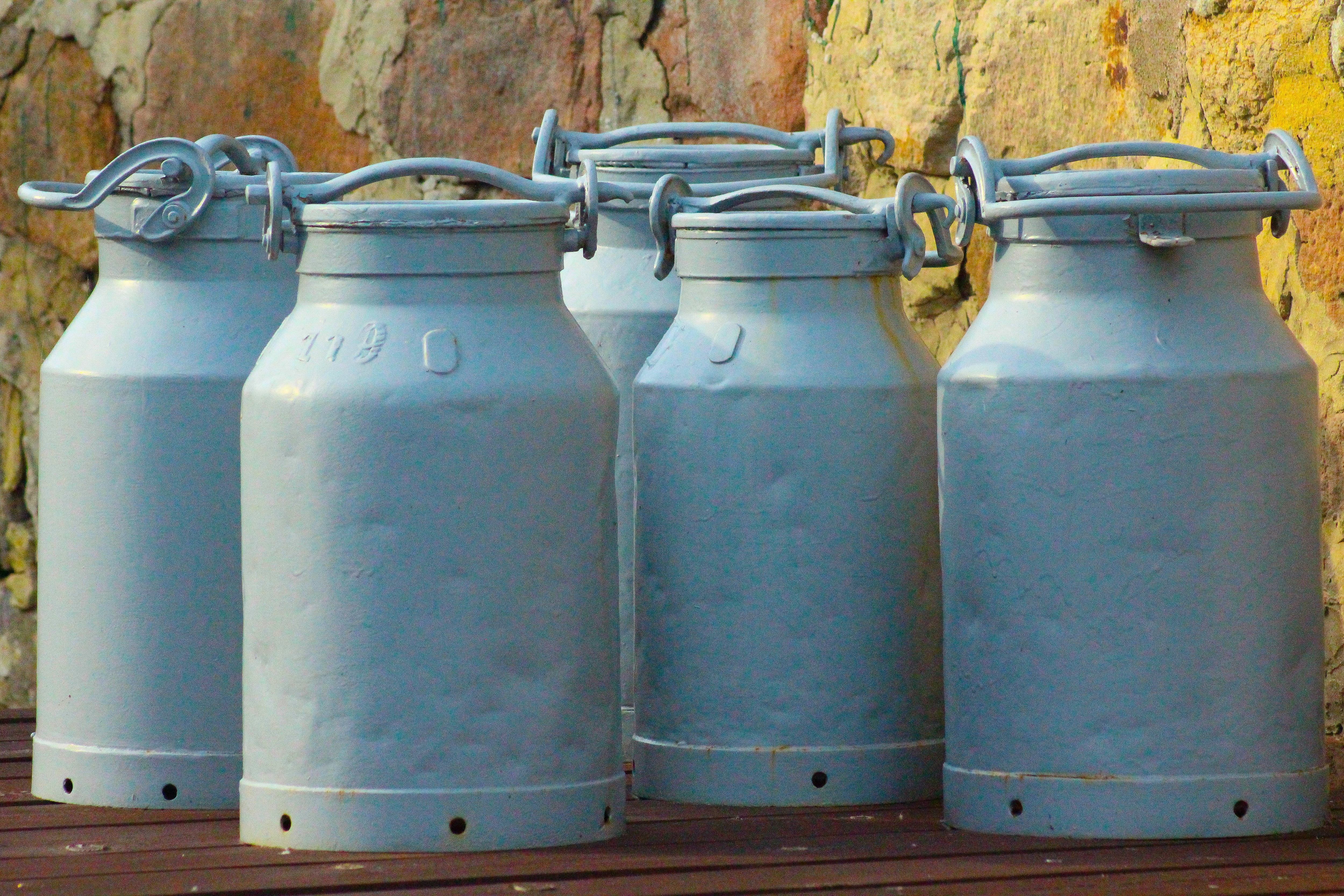 FSSAI Instructs Milk Sellers To Remove 'A1','A2' Claims From Packaging