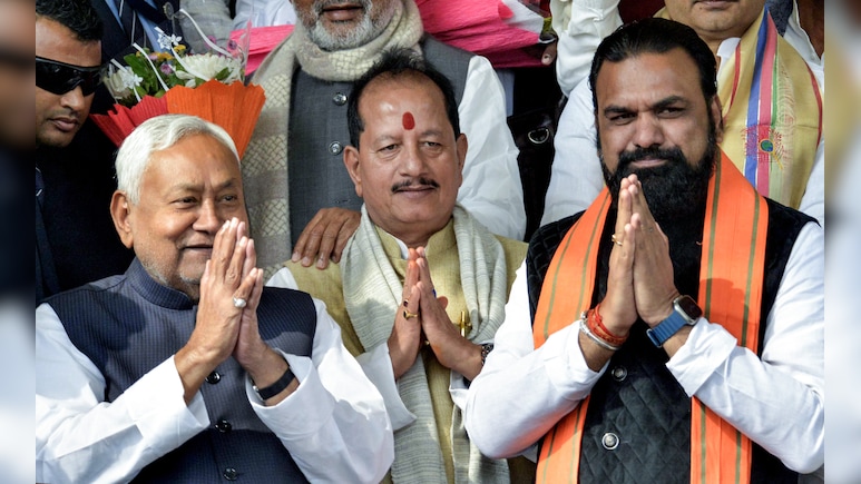 बिहार मंत्रिमंडल की बैठक में तीन नए विभाग और दो निदेशालय के गठन समेत 19 प्रस्ताओं को मंजूरी