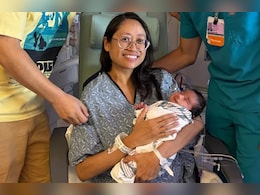 डॉक्टर ट्यूमर निकालने पहुंचे, पेट के अंदर छिपा था पूरा बच्चा&hellip;ऑपरेशन थिएटर में मच गई हलचल