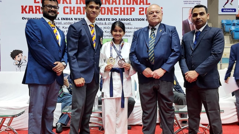 आंतरराष्ट्रीय कराटे स्पर्धेत आराध्या पांडेयची चमकदार कामगिरी; जागतिक स्पर्धेत पटकावले सुवर्णपदक