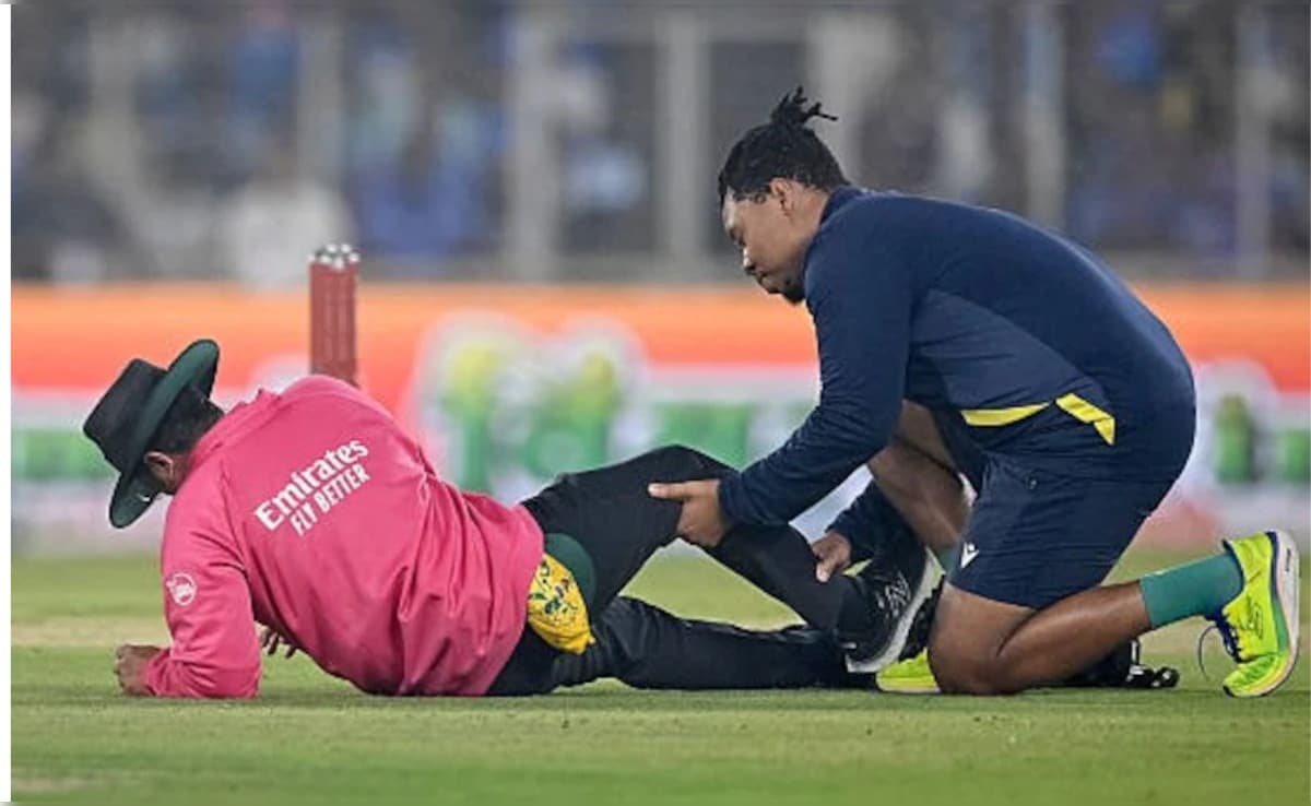 Ind vs SA: संजू सैमसन का झन्नाटेदार शॉट से चोटिल हुए अंपायर, फिजियो को लगानी पड़ी दौड़, VIDEO