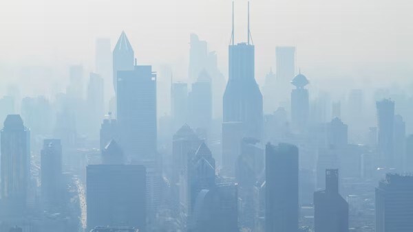 Mumbai Pollution News: Air Quality Worsens In Some Areas — Check AQI Levels In Bandra, Chembur, BKC And More