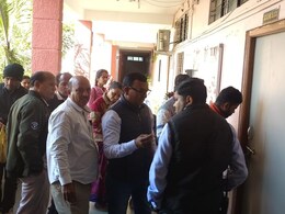 Colleges Seal in MP: एक साथ दो कॉलजों पर लगा ताला, इंदौर का खालसा तो उज्जैन का सरकारी कॉलेज सील