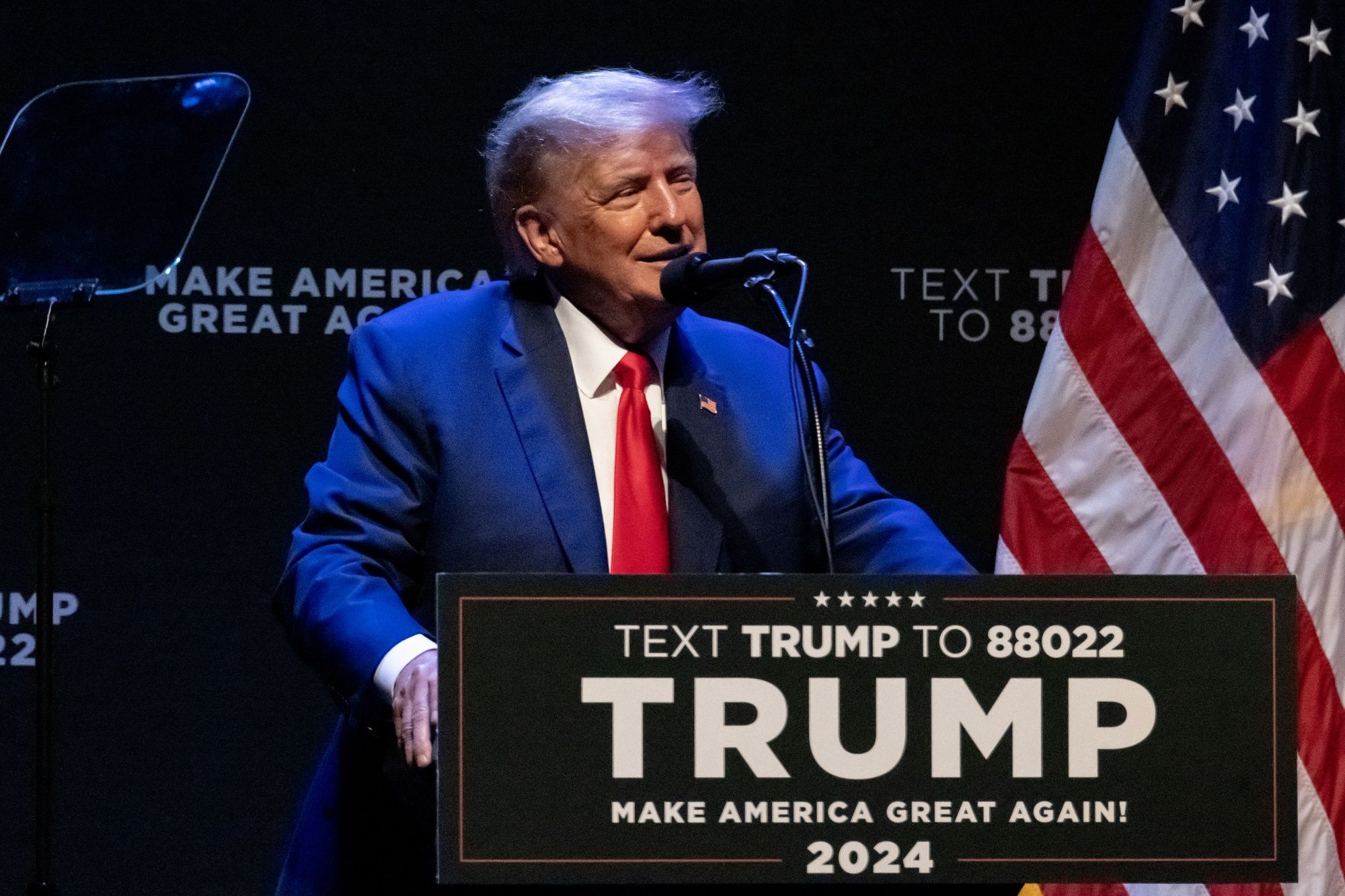 Trump Posts On Facebook For First Time Since Ban In 2021